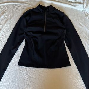 Lululemon it’s Rulu cropped half zip